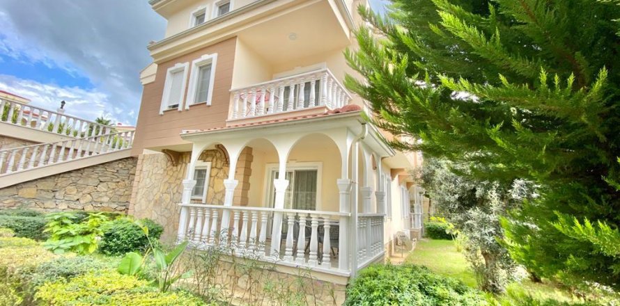 0+4 Villa in Alanya, Turkey No. 21168