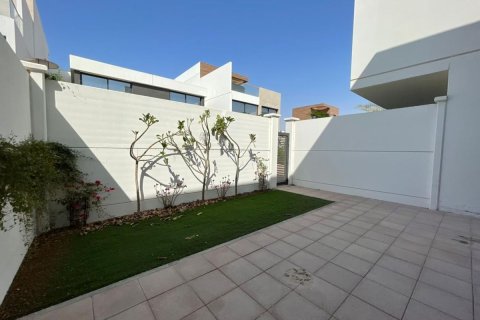 3 dormitorios Townhouse en Al Salam Street, UAE No. 7764 4