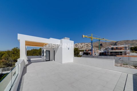 3 bedrooms Villa in Finestrat, Spain No. 71602 10