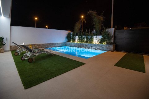 3 bedrooms Villa in San Javier, Spain No. 25787 12