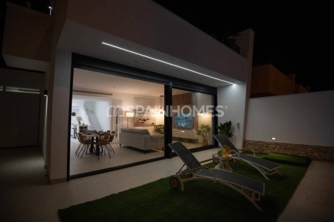 3 bedrooms Villa in San Javier, Spain No. 25787 14