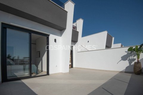 3 bedrooms Villa in San Javier, Spain No. 25787 4