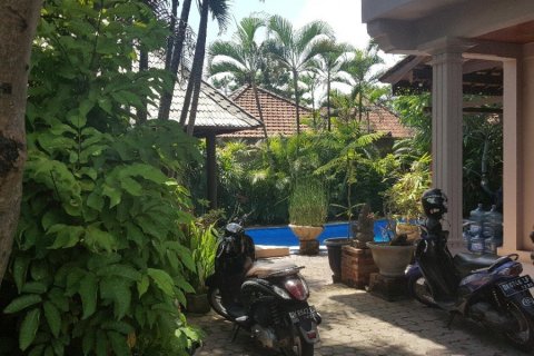 3 bedrooms Villa in Ketewel, Indonesia No. 23284 6