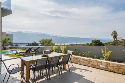 3 bedrooms Villa in Chania, Greece No. 55755 9