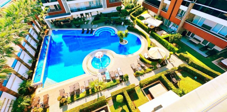 0+5 Apartment in Oba, Turkey No. 21832