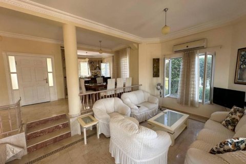 4 rooms Villa in Kargicak, Turkey No. 21825 5