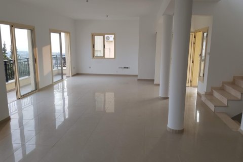 4 bedrooms Villa in Pegeia, Cyprus No. 53209 14