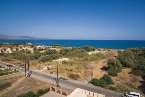 3 bedrooms Villa in Crete, Greece No. 52348 7