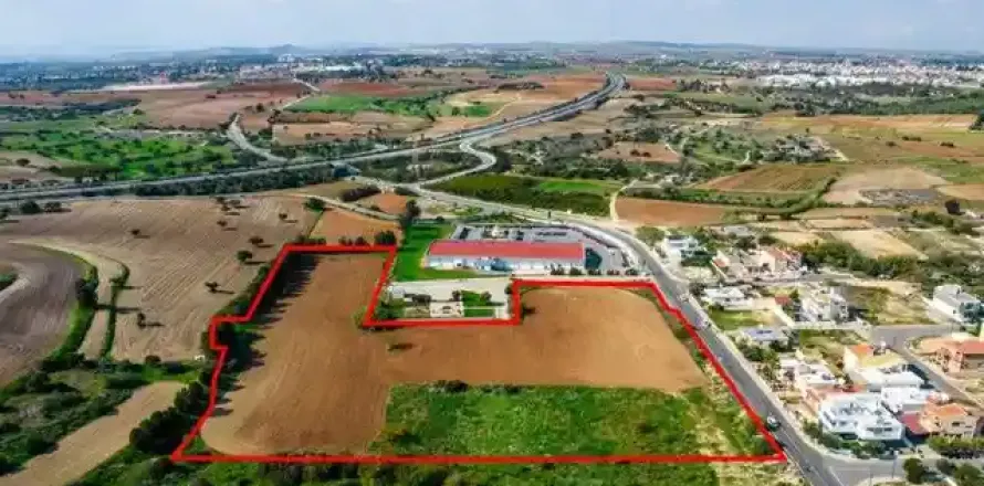 22061m² Land in Ormideia, Cyprus No. 35466