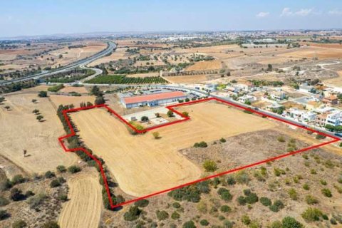 22061m² Land en Ormideia, Cyprus No. 35466 2