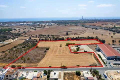 22061m² Land en Ormideia, Cyprus No. 35466 3