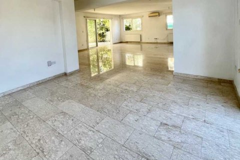 4 dormitorios House en Strovolos, Cyprus No. 66548 2