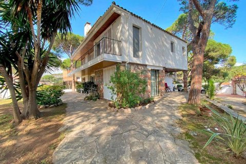 6 dormitorios House en Castelldefels, Spain No. 25442 2