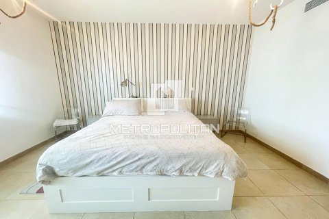 2 bedrooms Apartment in MAG 218, UAE No. 10488 11