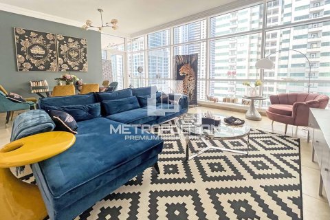 2 dormitorios Apartment en MAG 218, UAE No. 10488 2