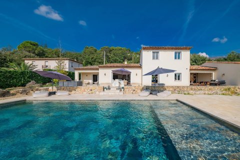 4 chambres Villa à Tourrettes-sur-Loup, France No. 69042 2