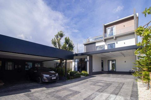 4 dormitorios House en Chiang Mai, Thailand No. 2513 1