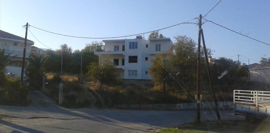 Studio House in Euboea, Greece No. 58612