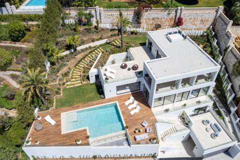 4 bedrooms Villa in Rio Real, Spain No. 27069 1