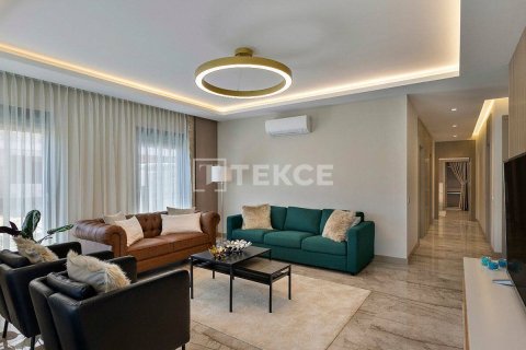 2+1 Apartment in Antalya, Turkey No. 10912 11