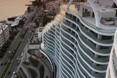 4 bedrooms Penthouse in Germasogeia, Cyprus No. 77372 10