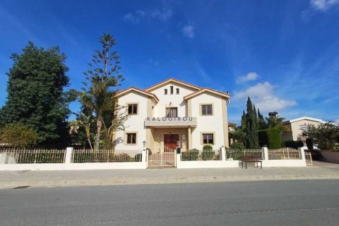 4 dormitorios House en Aradippou, Cyprus No. 75692 1