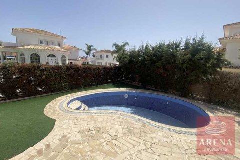 4 bedrooms Villa in Ayia Napa, Cyprus No. 31210 6