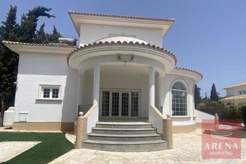 4 bedrooms Villa in Ayia Napa, Cyprus No. 31210 3