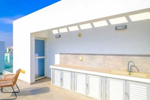 3 bedrooms House in Ayia Napa, Cyprus No. 30798 11