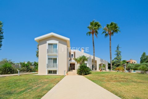 8+3 Villa à Izmir, Turkey No. 53503 14