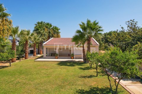 8+3 Villa à Izmir, Turkey No. 53503 25