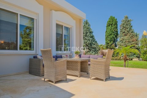 8+3 Villa en Izmir, Turkey No. 53503 17