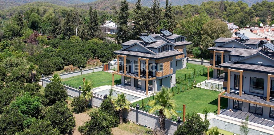 3+1 Villa à Fethiye, Turkey No. 53504