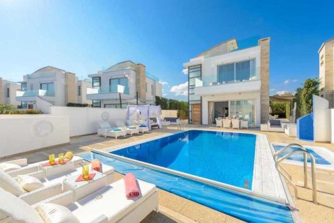 6 bedrooms Villa in Protaras, Cyprus No. 28635 2