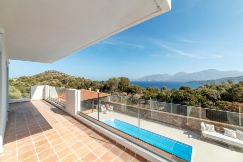 290m² Villa en Agios Nikolaos, Greece No. 54929 14