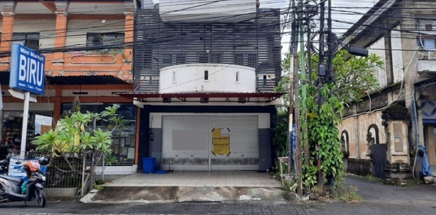 4 bedrooms House in Kerobokan, Indonesia No. 23191