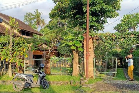 3 bedrooms Villa in Denpasar, Indonesia No. 23213 12