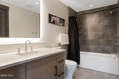 2 bedrooms Condo  in Avon, USA No. 62123 24