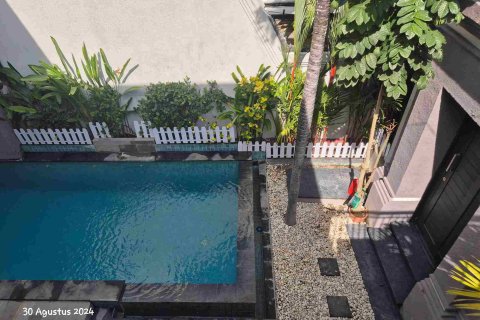 3 bedrooms Villa in Seminyak, Indonesia No. 52986 13