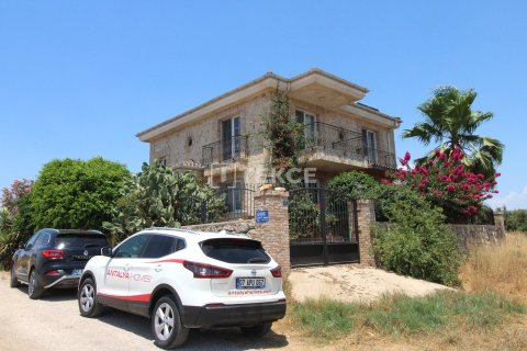 3+1 Villa in Aksu, Turkey No. 52981 1