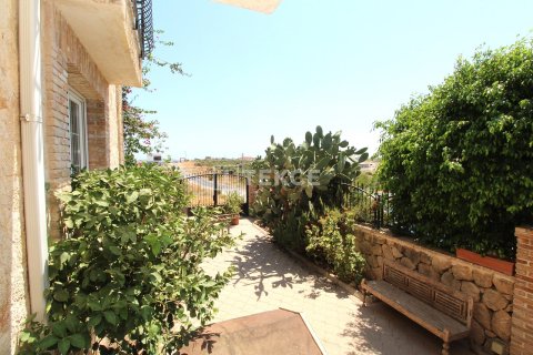 3+1 Villa à Aksu, Turkey No. 52981 11