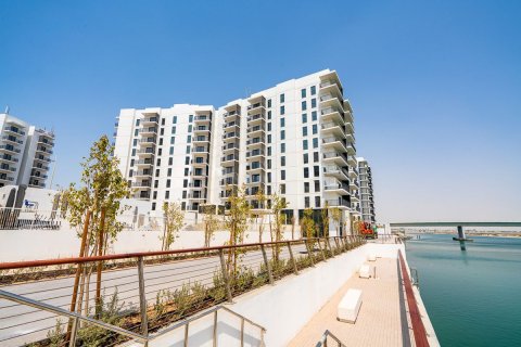 2 dormitorios Apartment en  Yas Island, UAE No. 9041 27