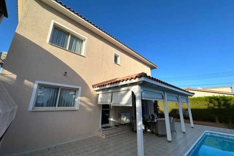 4 dormitorios House en Limassol, Cyprus No. 66585 3