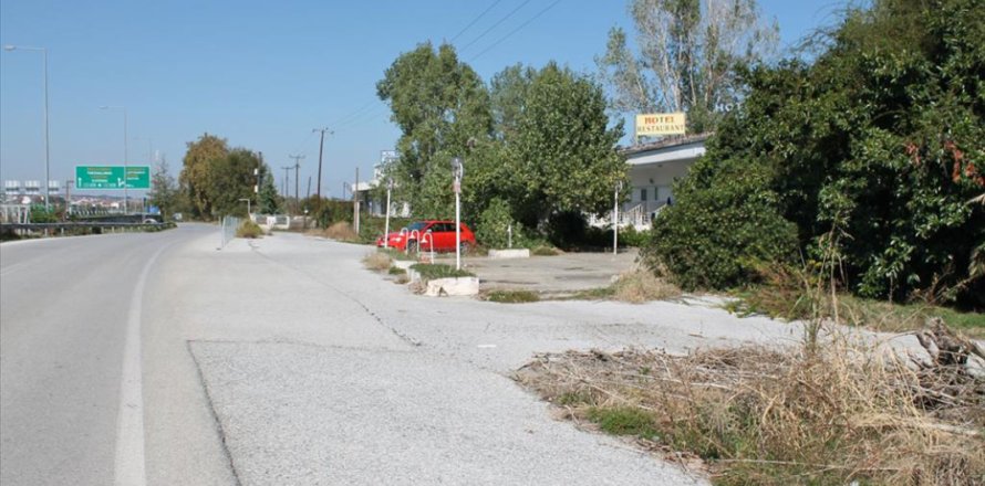 470m² Commercial property à Pieria, Greece No. 49733