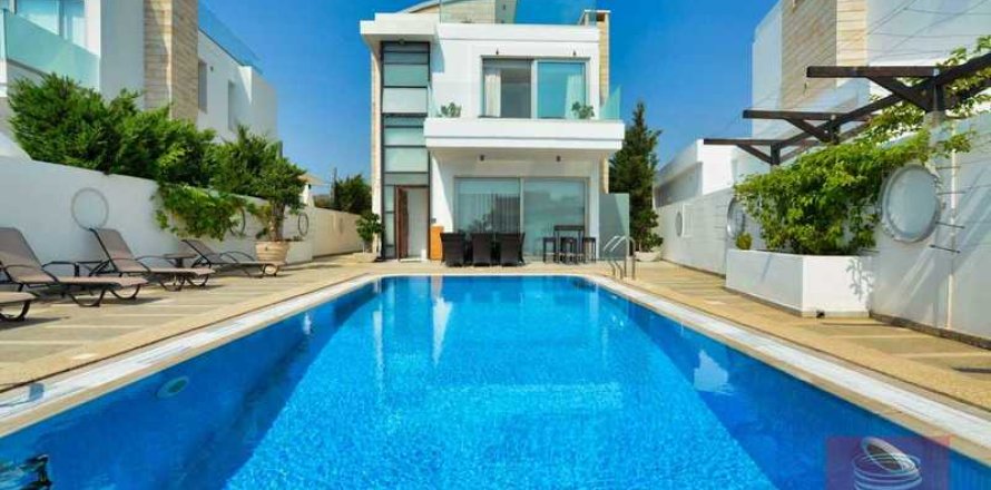 5 bedrooms Villa in Protaras, Cyprus No. 63521