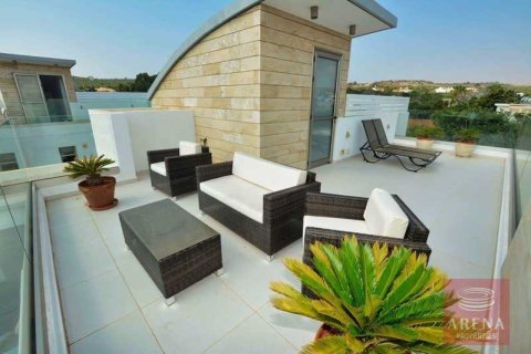 5 bedrooms Villa in Protaras, Cyprus No. 63521 7