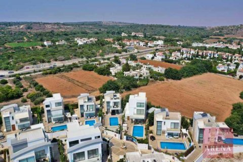 5 bedrooms Villa in Protaras, Cyprus No. 63521 3