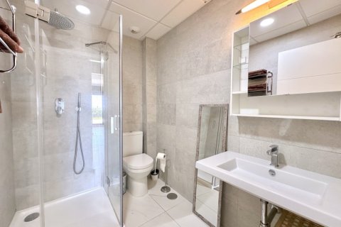 Квартира с 3 спальнями в Эстепона, Испания №92342 21