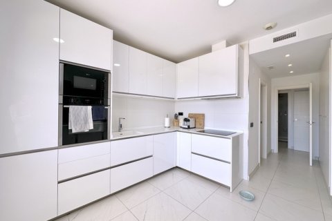 Квартира с 3 спальнями в Эстепона, Испания №92342 10