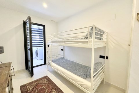 Квартира с 3 спальнями в Эстепона, Испания №92342 20